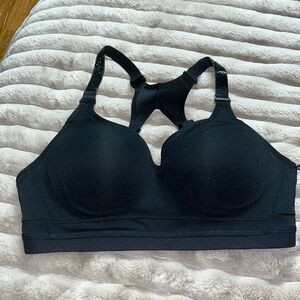 Brand new with tags Victoria’s Secret incredible sports bra 34D